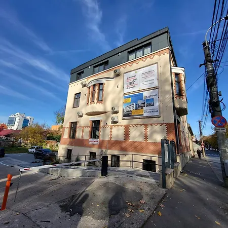 Apartment Ophir